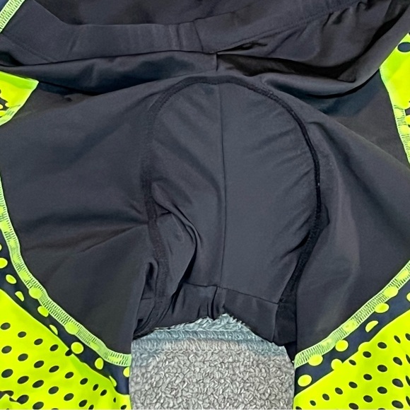 Sportneer Padded Cycling Biking Shorts Mens Size XL Black Yellow MTB - Picture 7 of 10